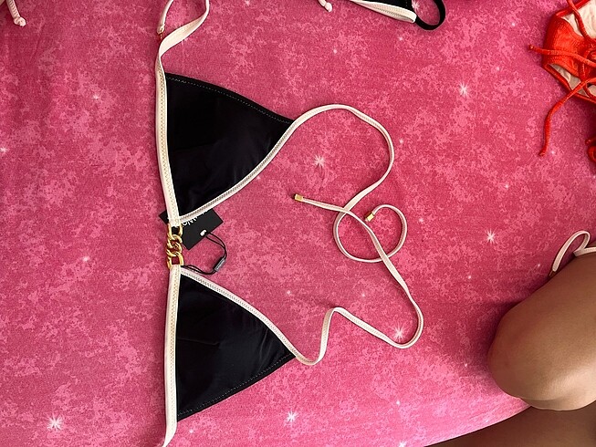 bikini üstü