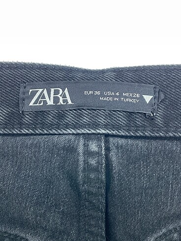 36 Beden siyah Renk Zara Jean / Kot %70 İndirimli.