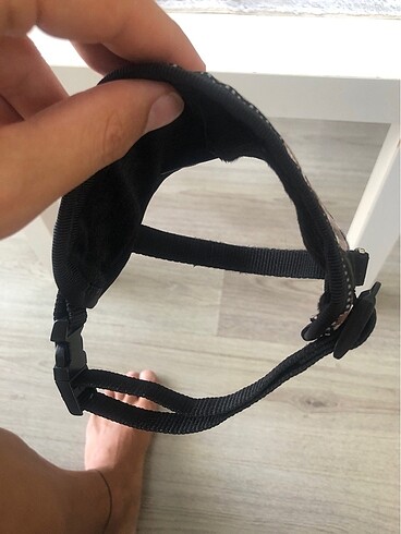 Beden Renk Karlie Smal Göğüs Tasması