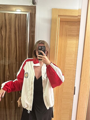 m Beden beyaz Renk BERSHKA mevsimlik ceket