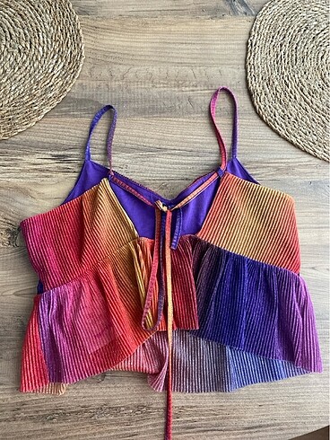 Zara Simli Askılı Crop