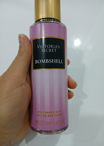 Victoria's Secret Bombshell Kadın Parfümü 240 ml - Görsel 2