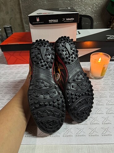 31 Beden siyah Renk Halısaha ayakkabı