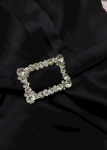 Siyah V Yaka Kemerli Midi Elbise Balon Kollu - Görsel 2