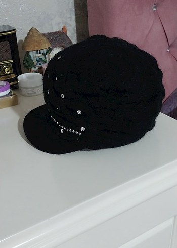 SİYAH ÖRGÜ KADIN ŞAPKA - Görsel 2