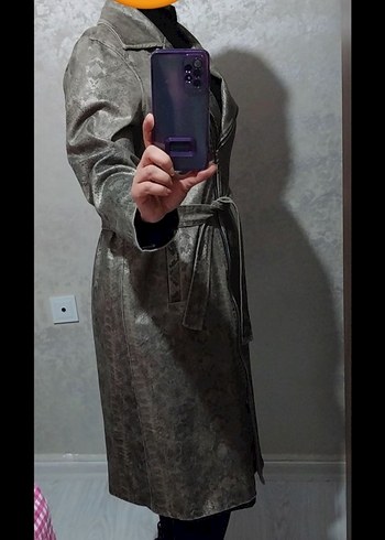 Gri Yılan Desenli Midi Deri Görünümlü Ceket - Görsel 4