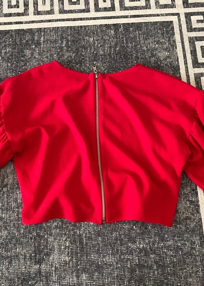 Kırmızı Bluz - Görsel 2