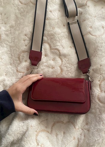 Küçük Bordo Rugan Çanta - Görsel 2