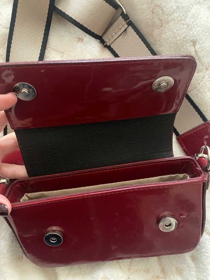 Küçük Bordo Rugan Çanta - Görsel 4