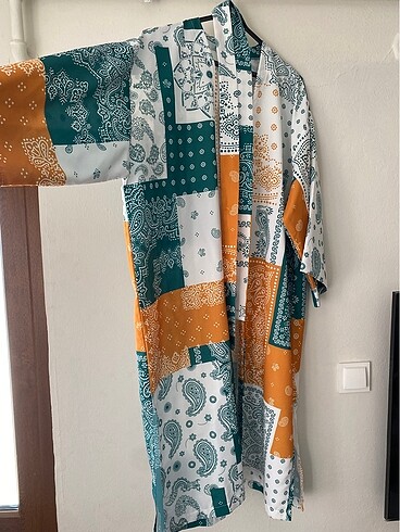 Diğer Renkli kimono