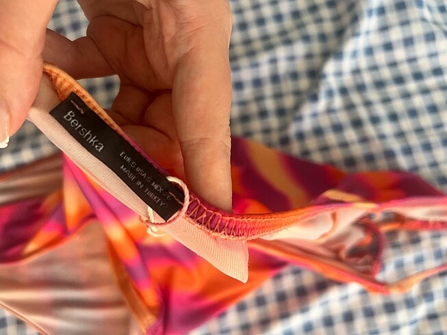 s Beden çeşitli Renk Bershka renkli mayo
