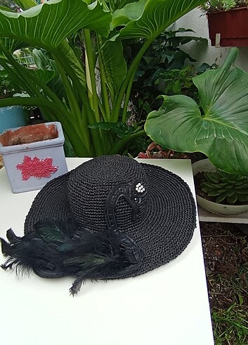  Beden siyah Renk Kuğulu şapka ve çanta