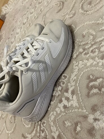 35 Beden Adidas Çocuk spor ayakkabı