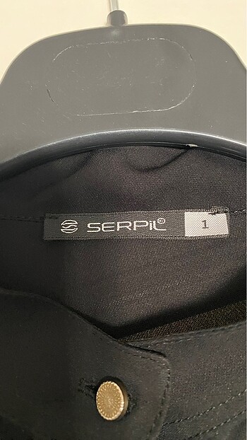 36 Beden 1.sınıf İpek Krep kolları işlemeli gömlek