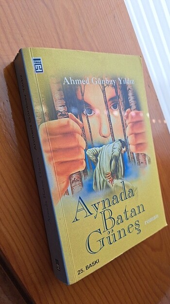  Aynada Batan Güneş - Ahmed Günbay Yıldız - Roman Kitabı