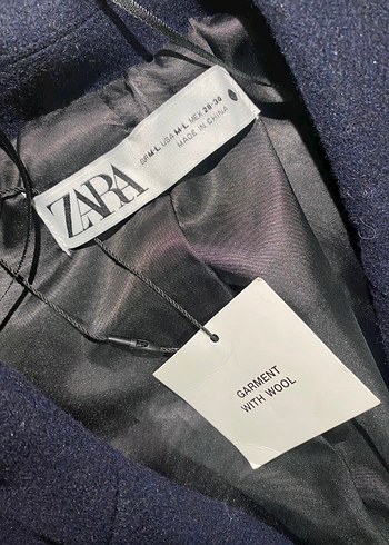 Lacivert düğmeli uzun kaban Zara etiketli hiç kullanılmamış M-L - Görsel 5