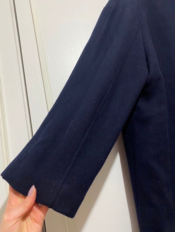 Lacivert düğmeli uzun kaban Zara etiketli hiç kullanılmamış M-L - Görsel 4