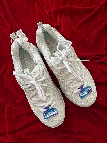 39 Beden Skechers Dlites