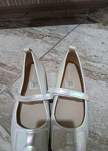 Kız Çocuk Beyaz Fiyonklu Babet Ayakkabı - Görsel 2