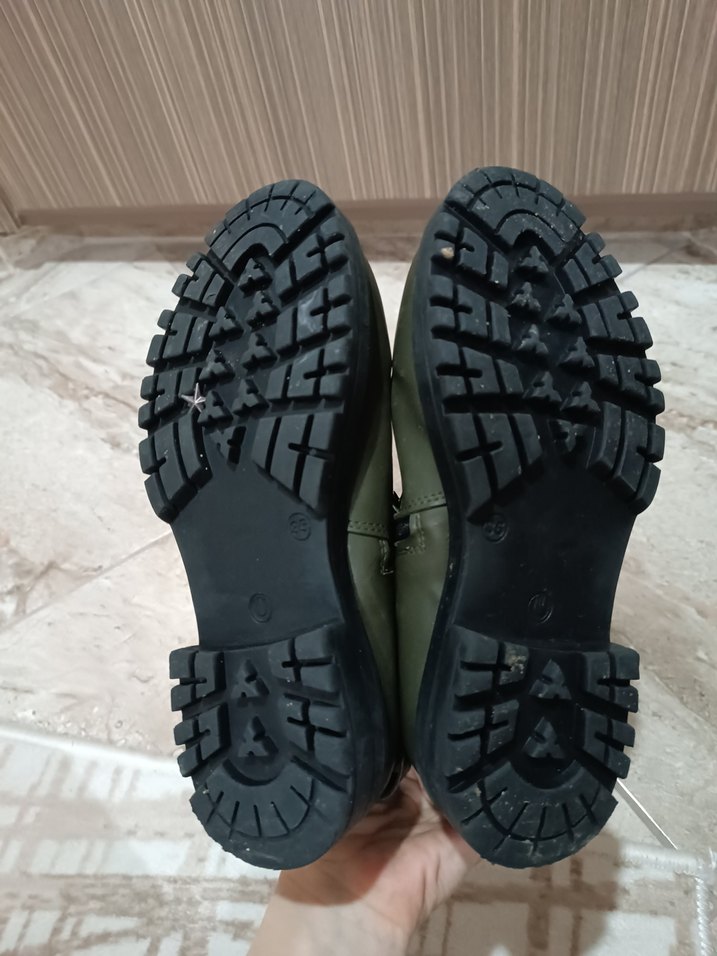 Yeşil Kamuflaj Desenli Kadın Deri Bot - Görsel 4