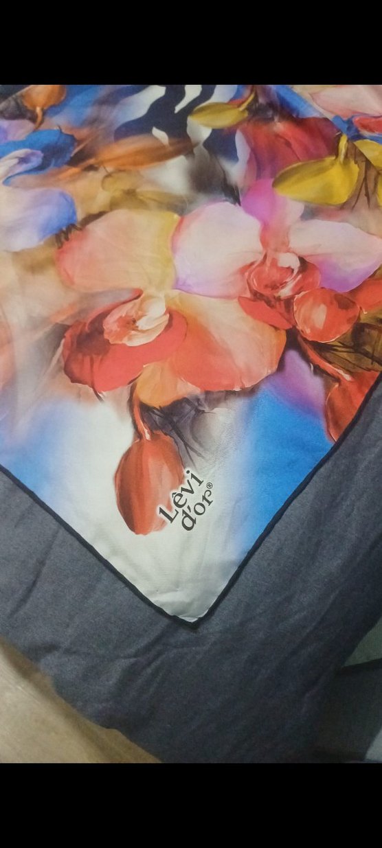 levidor twill İpek eşarp - Görsel 3