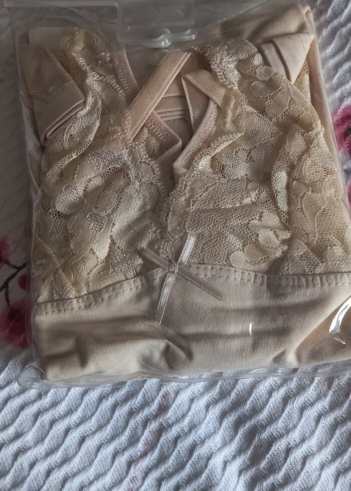 Erdem marka atlet  takimi - Görsel 3