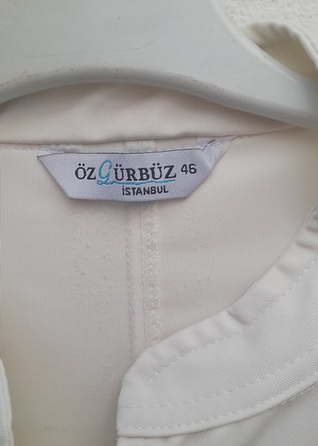 Düğmeli Kısa Beyaz Kadın Blazer Ceket - Görsel 3