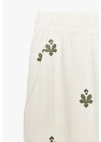 zara nakışlı pantolon