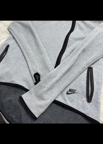 Nike Gri Kapüşonlu Fermuarlı Sweatshirt - Görsel 4