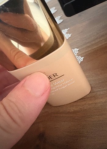 Estée Lauder Double Wear fondöten
