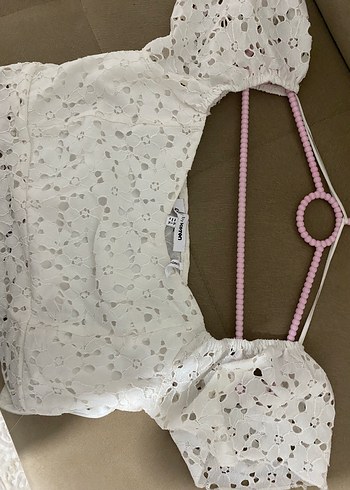 Dantel İşlemeli Beyaz Mini Bluz - Görsel 3