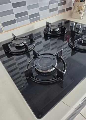 Bosch Siyah Cam Yüzeyli 4 Gözlü Ocak