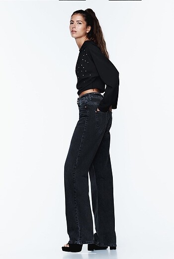 xs Beden Parlak Taşlı Crop Bluz Zara