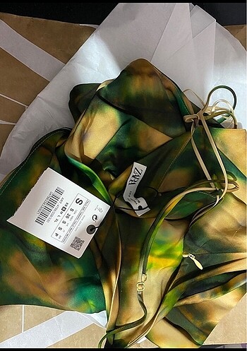 Zara Desenli Saten Elbise Zara