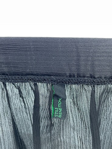 universal Beden siyah Renk Benetton Bluz %70 İndirimli.