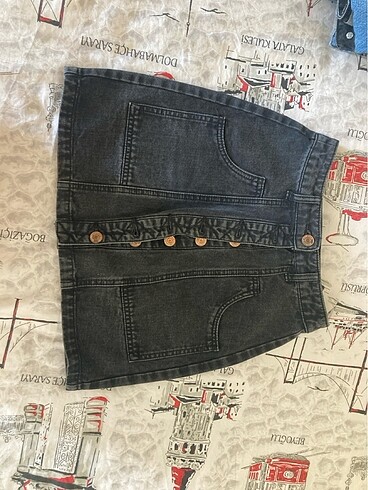 Stradivarius jean etek