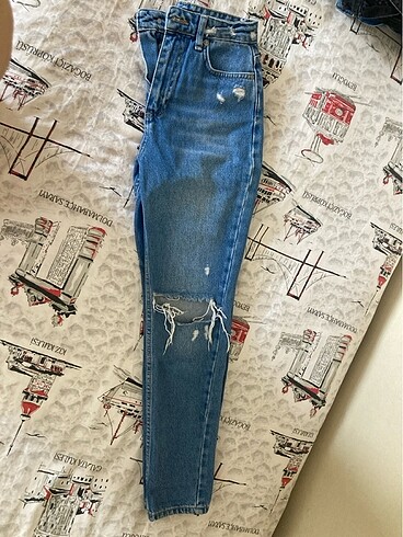Yırtık mon Jean