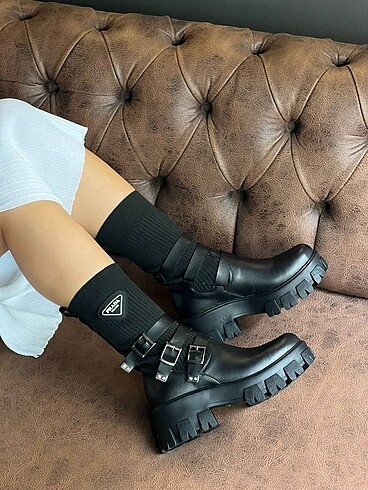 36 Beden PRADA