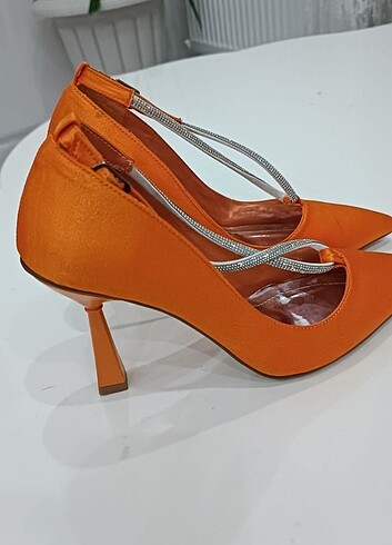37 Beden turuncu Renk Turuncu saten topuklu ayakkabı 