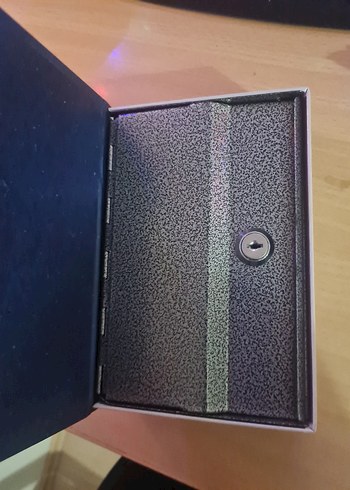 Kitap şeklinde Gizli Kasa Kumbara - Görsel 3
