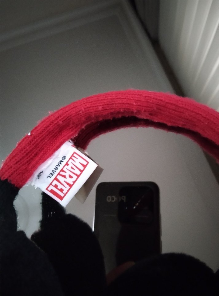 Örümcek Adam Temalı Kırmızı Kulaklık - Görsel 2