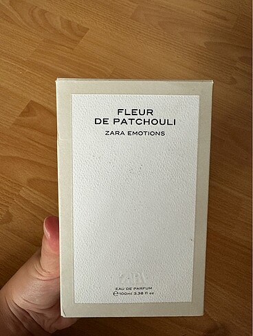  Beden Fleur De Patchouli