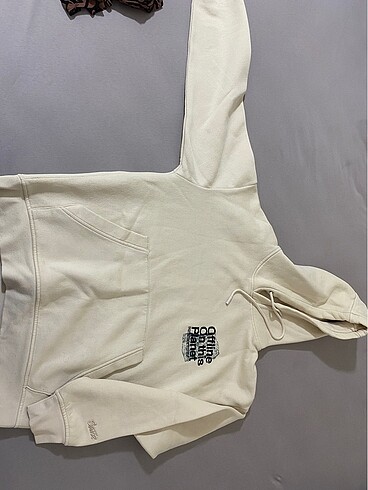 pull and bear sweat