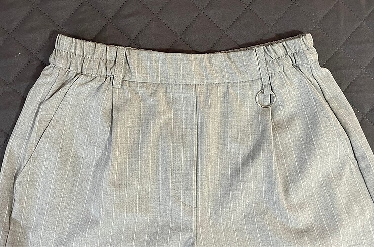 l Beden gri Renk bershka/şort