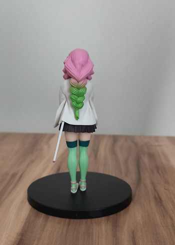  Beden Renk Mitsuri Kanroji Demon Slayer figürü Banpresto
