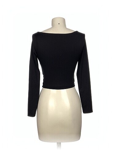 m Beden Stradivarius Bluz %70 İndirimli.