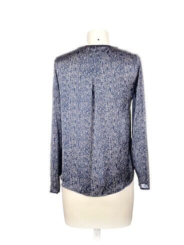 38 Beden LC Waikiki Bluz %70 İndirimli.