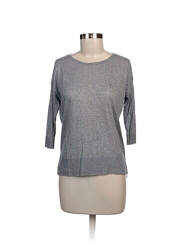 Massimo Dutti T-shirt %70 İndirimli.