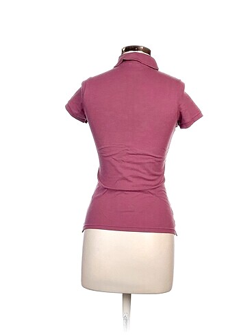 36 Beden Lacoste T-shirt %70 İndirimli.
