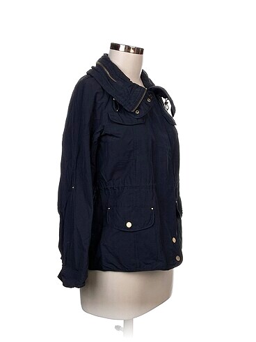 Massimo Dutti Massimo Dutti Trenchcoat %70 İndirimli.